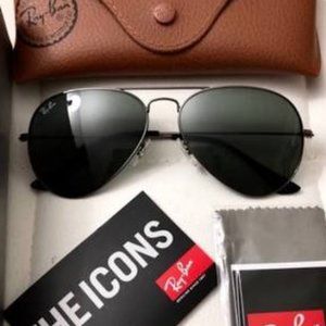 Black POLARIZED Rayban ECU